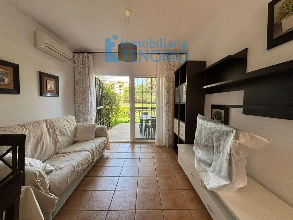 Vista exterior de Casa adosada en venta en Islantilla con Aire acondicionado, Terraza y Trastero
