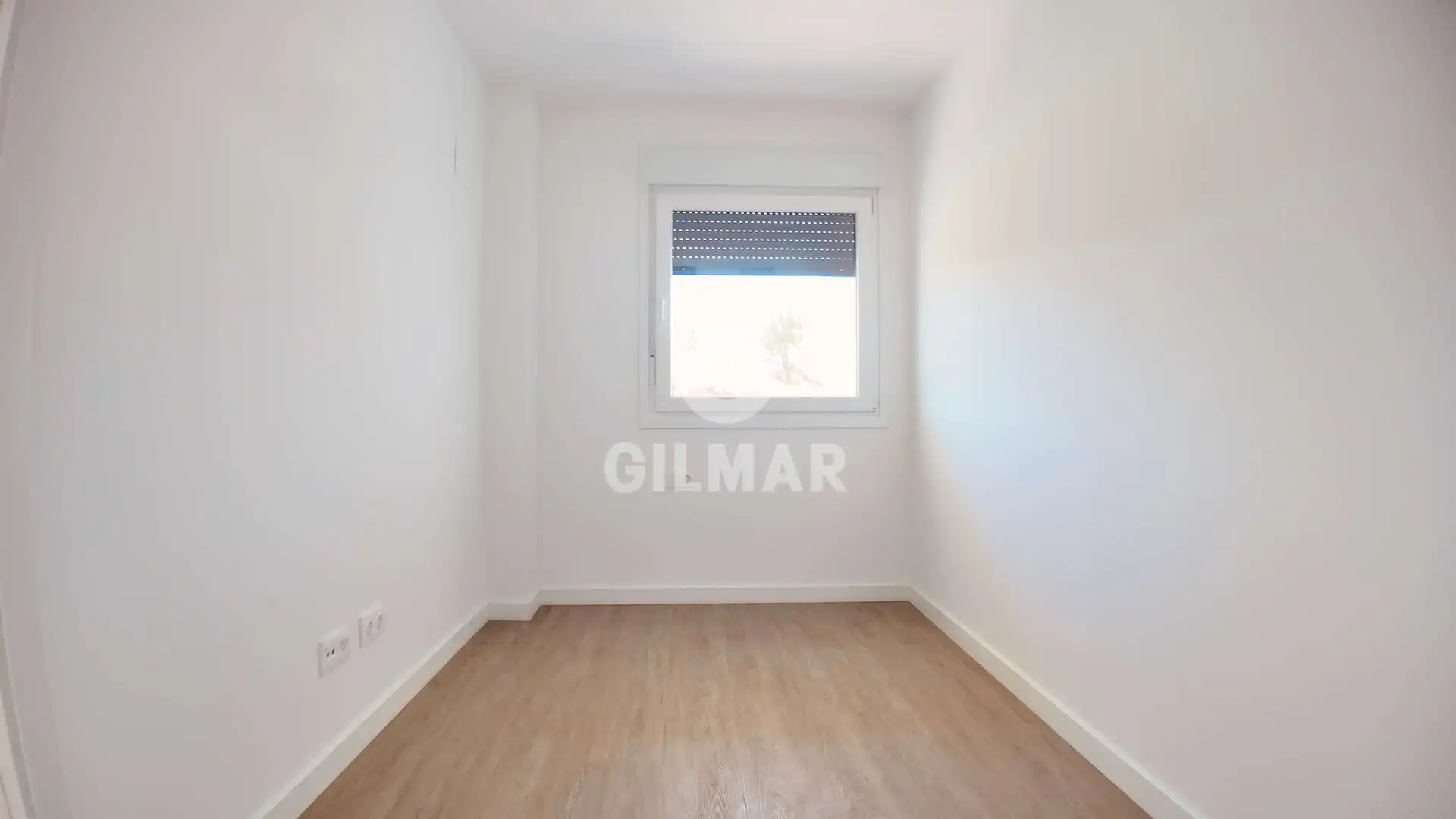 Bedroom of Flat for sale in Fuengirola  with Heating, Private garden and Storage room