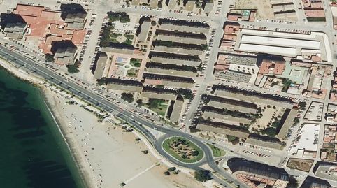 Foto 2 de Piso en venta en de España 88, Mondejar - Junquillos, La Línea de la Concepción