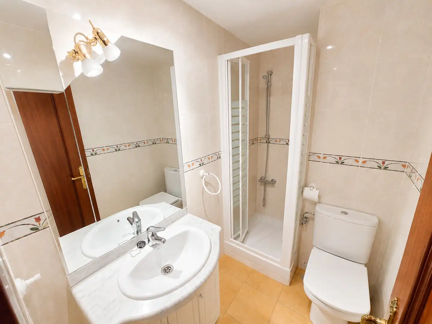 Flat with lift for sale in Calle del Poeta Esteban de Villegas, imagen 11