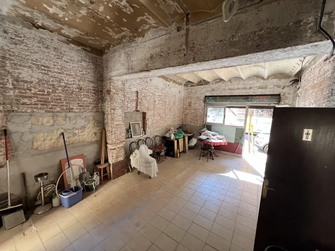 Geschaftsraum zum Verkauf in  Barcelona Capital