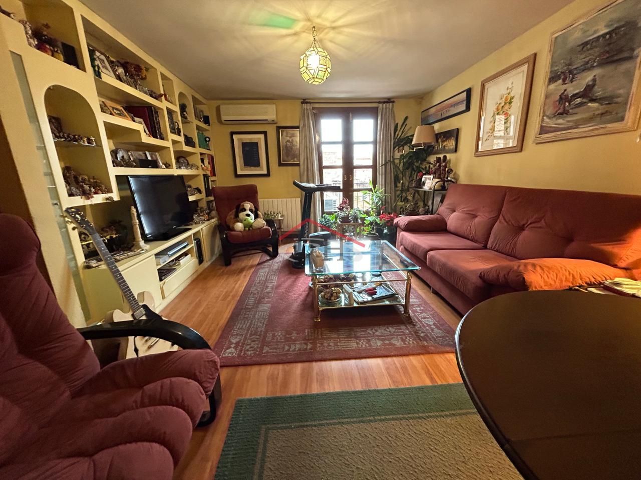 Living room of Duplex for sale in León Capital   with Air Conditioner, Heating and Parquet flooring