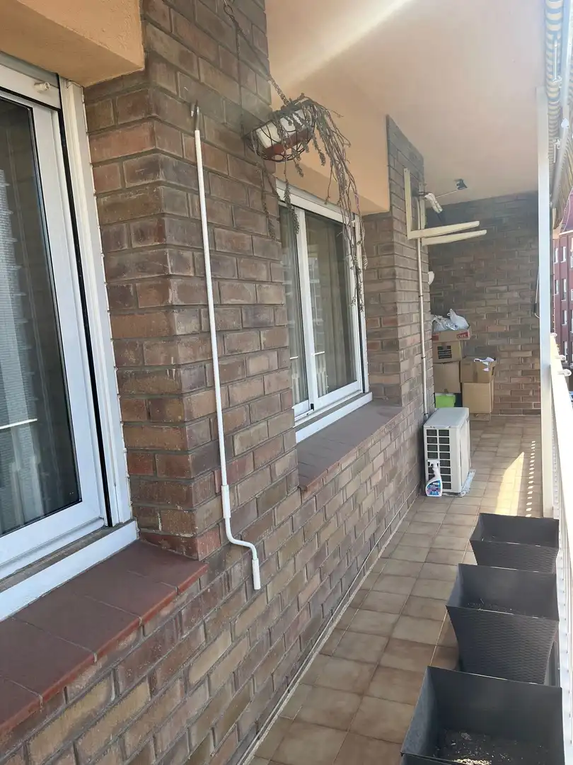 Terraza de Piso en venta en Barberà del Vallès con Calefacción, Terraza y Trastero