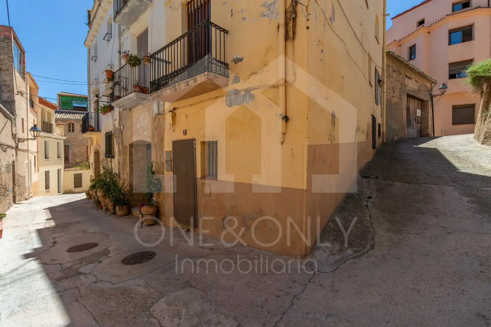 Vista exterior de Casa o xalet en venda en Móra d'Ebre amb Terrassa i Traster