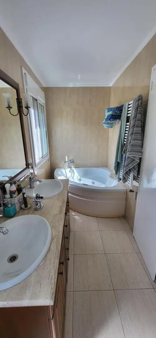 Baño de Casa o chalet en venta en Roquetes con Aire acondicionado, Calefacción y Jardín privado