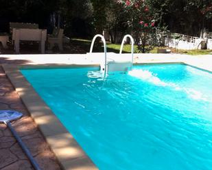 Piscina de Casa o xalet en venda en Chiclana de la Frontera amb Jardí privat, Piscina i Moblat