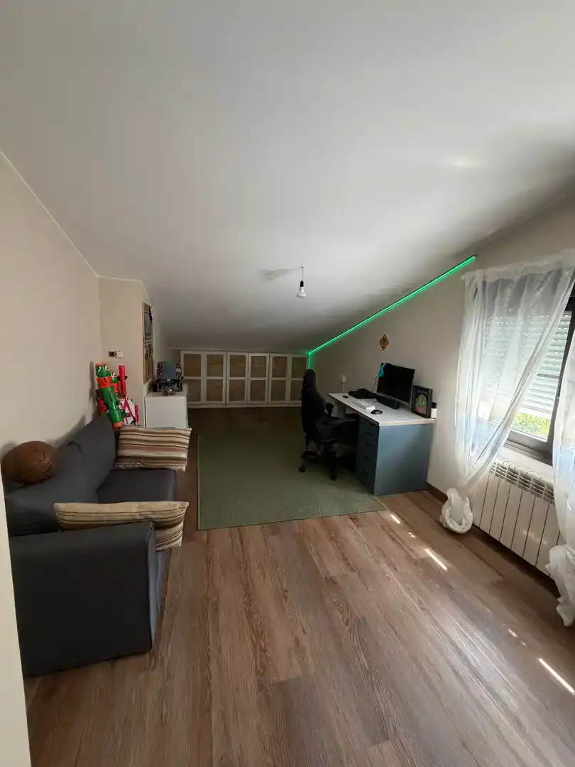Casa o xalet en venda en La Pola Siero