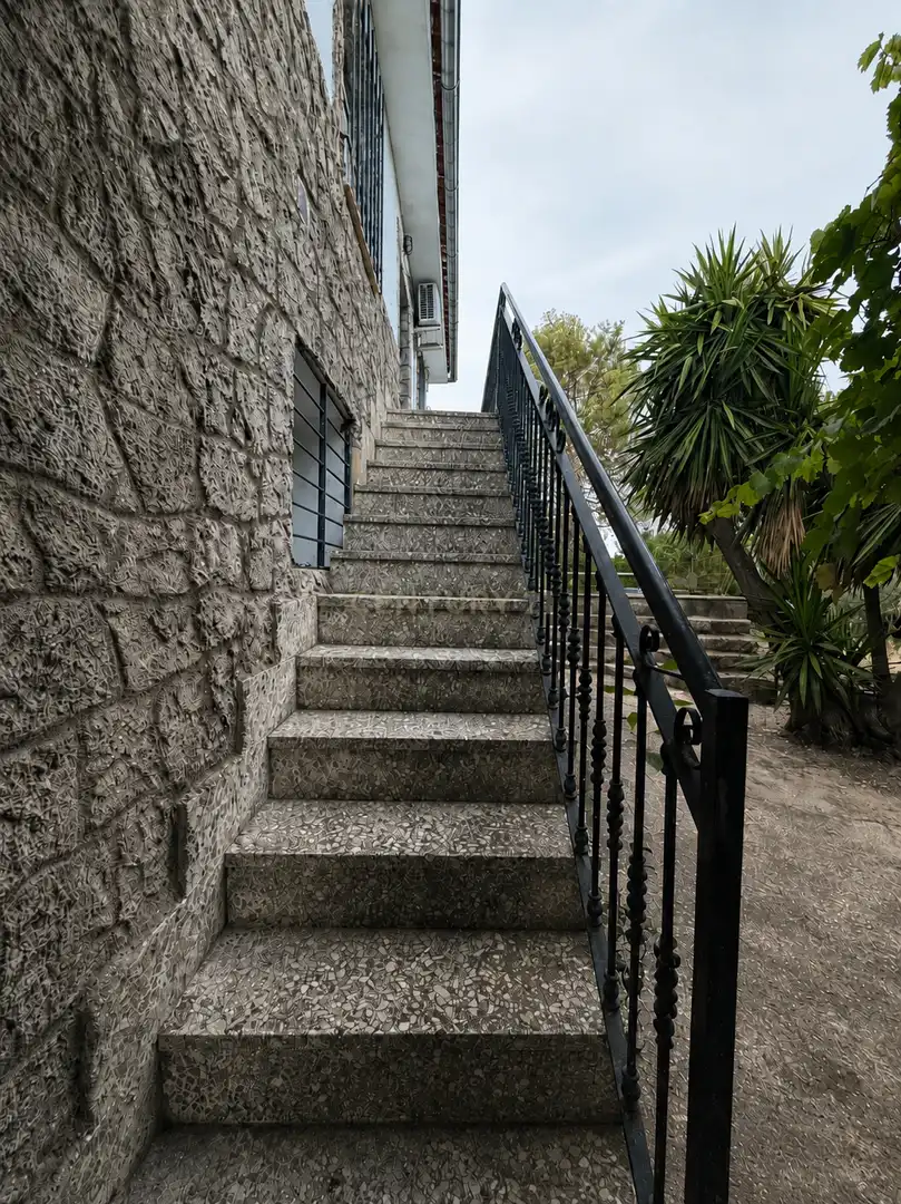 Vista exterior de Casa o xalet en venda en Trujillo amb Aire condicionat, Jardí privat i Traster