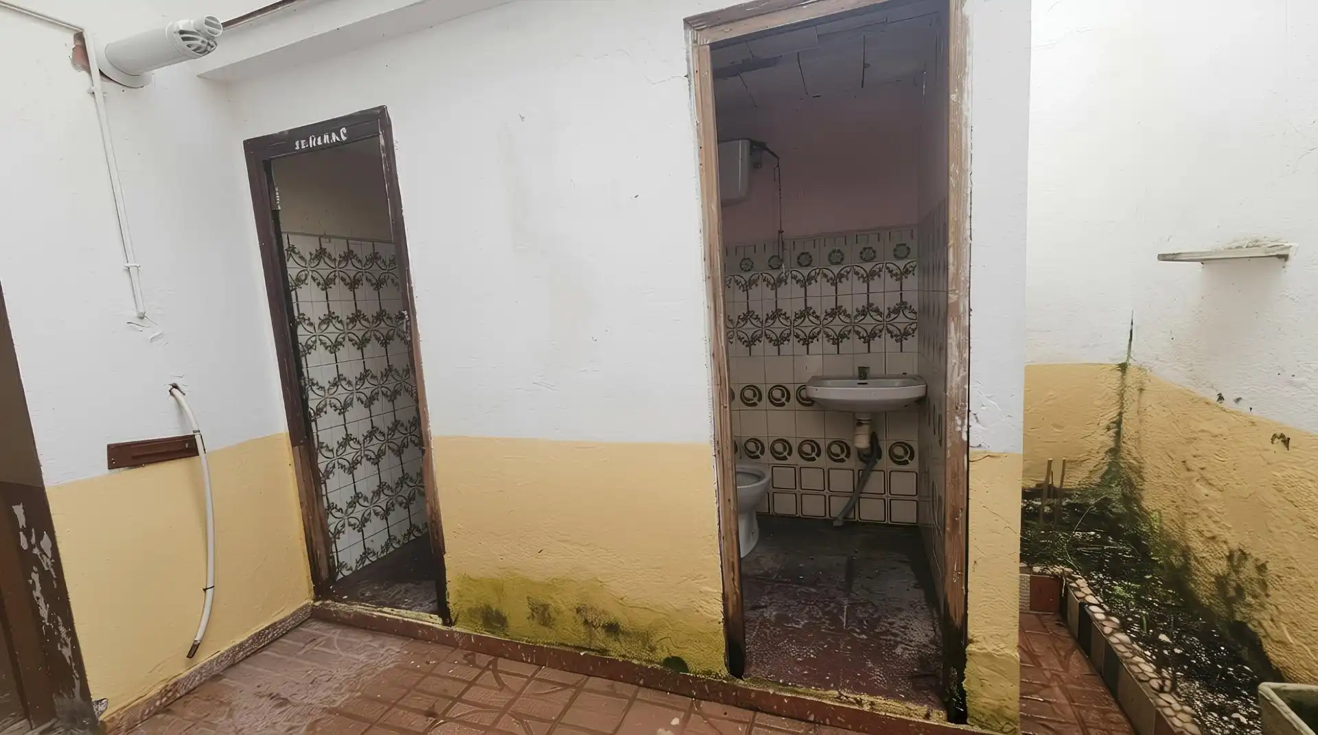 Bany de Casa adosada en venda en Sant Pere de Ribes amb Aire condicionat, Calefacció i Jardí privat