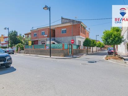 Vista exterior de Casa o xalet en venda en Chauchina amb Terrassa i Balcó