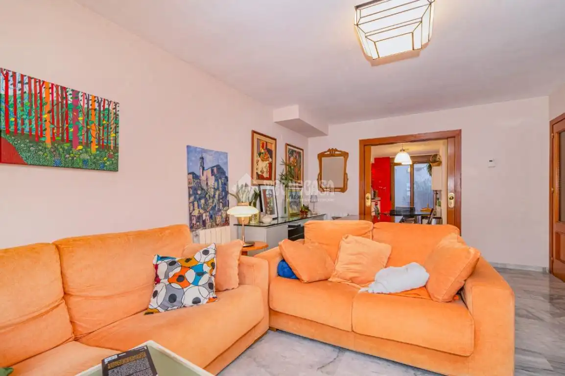 Casa bifamiliare in vendita a La Zubia Ciudad, imagen 2