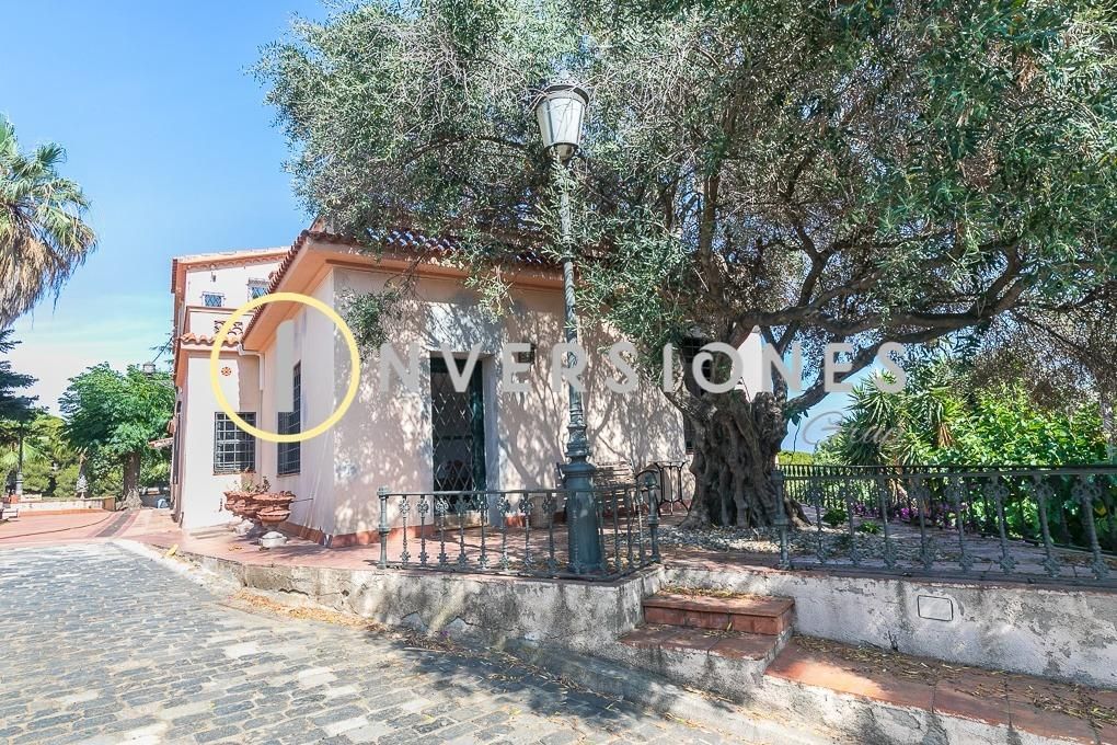 Vista exterior de Pis de lloguer en Montgat amb Aire condicionat, Jardí privat i Terrassa