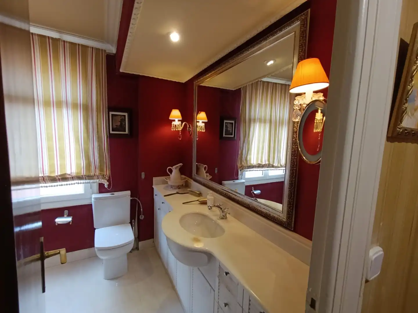 Baño de Piso en venta en Getxo  con Calefacción, Terraza y Trastero