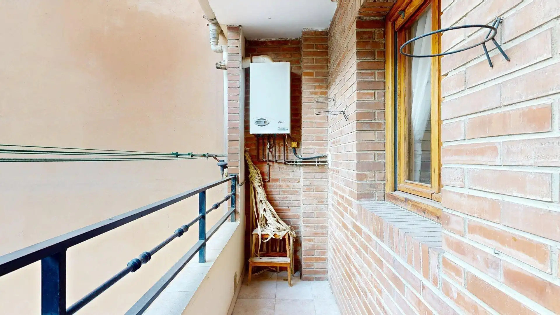 Terrassa de Casa o xalet en venda en Zaragoza amb Calefacció, Terrassa i Moblat