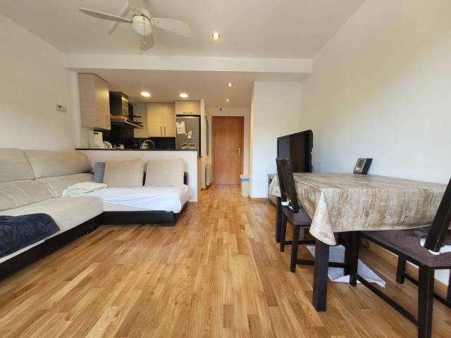 Piso en Venta en MIL·LENARI en Santa Eulàlia de Riuprimer