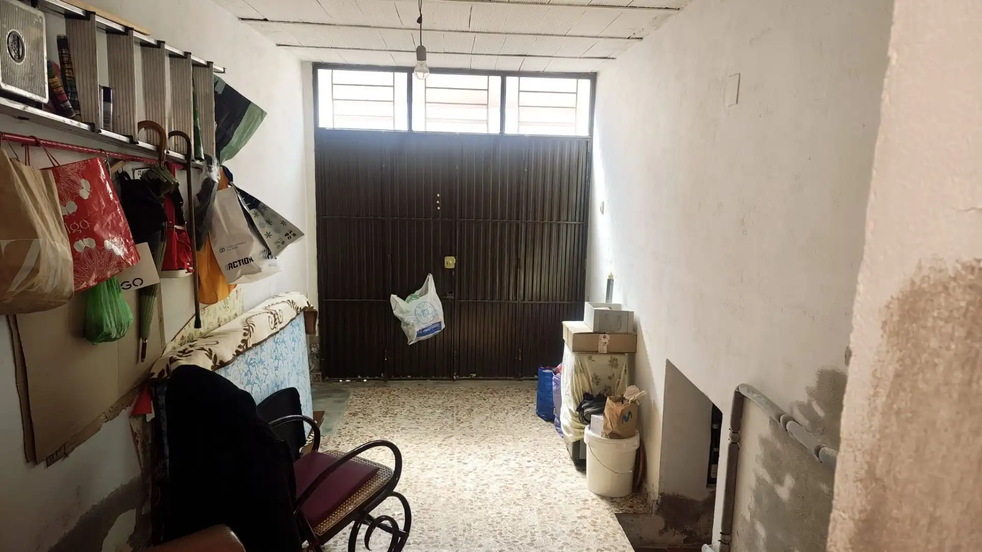 Einfamilien-Reihenhaus zum Verkauf in Argamasilla de Calatrava mit Klimaanlage, Heizung und Abstellraum