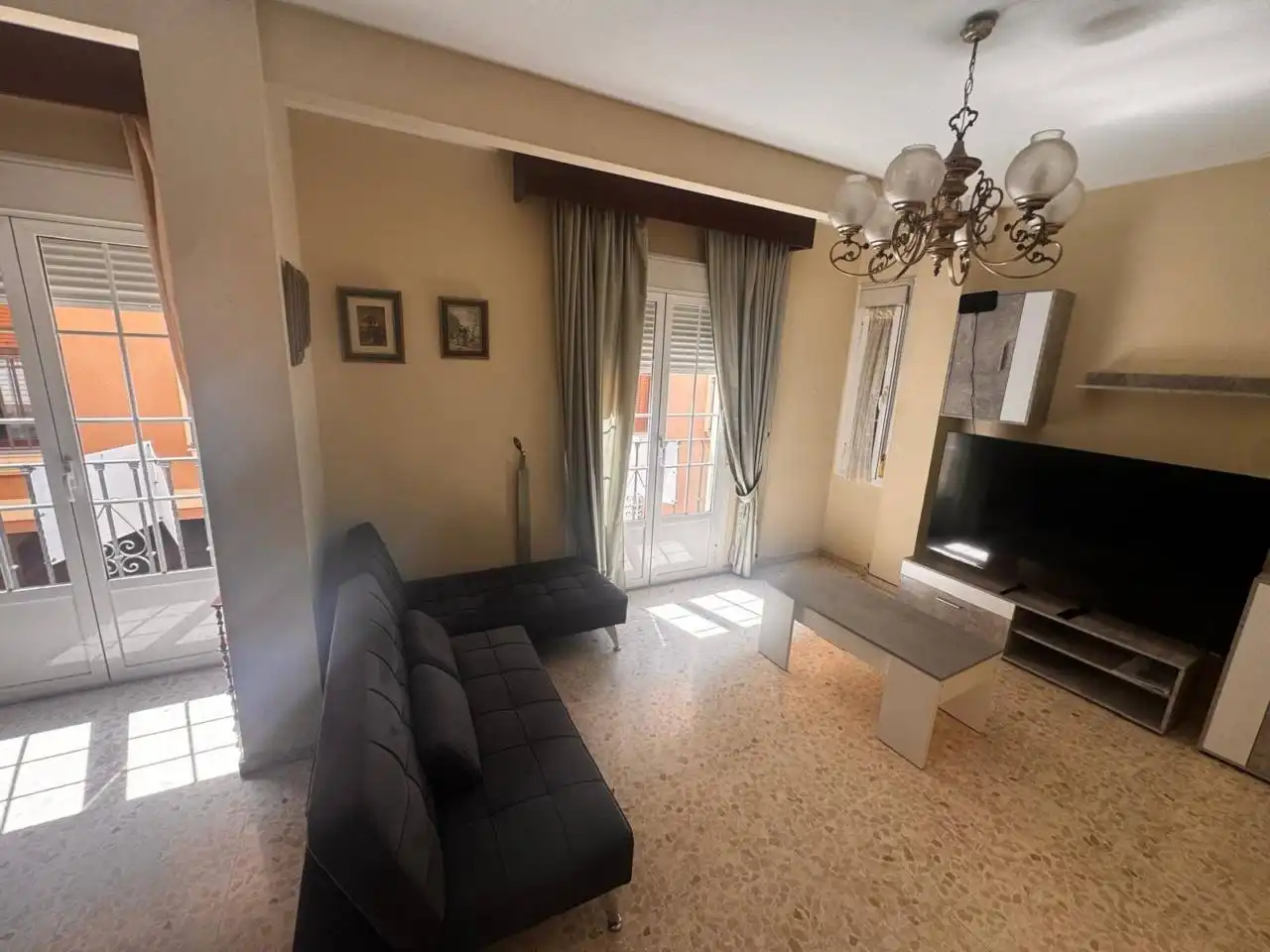 Sala de estar de Piso de alquiler en Morón de la Frontera con Amueblado y Balcón