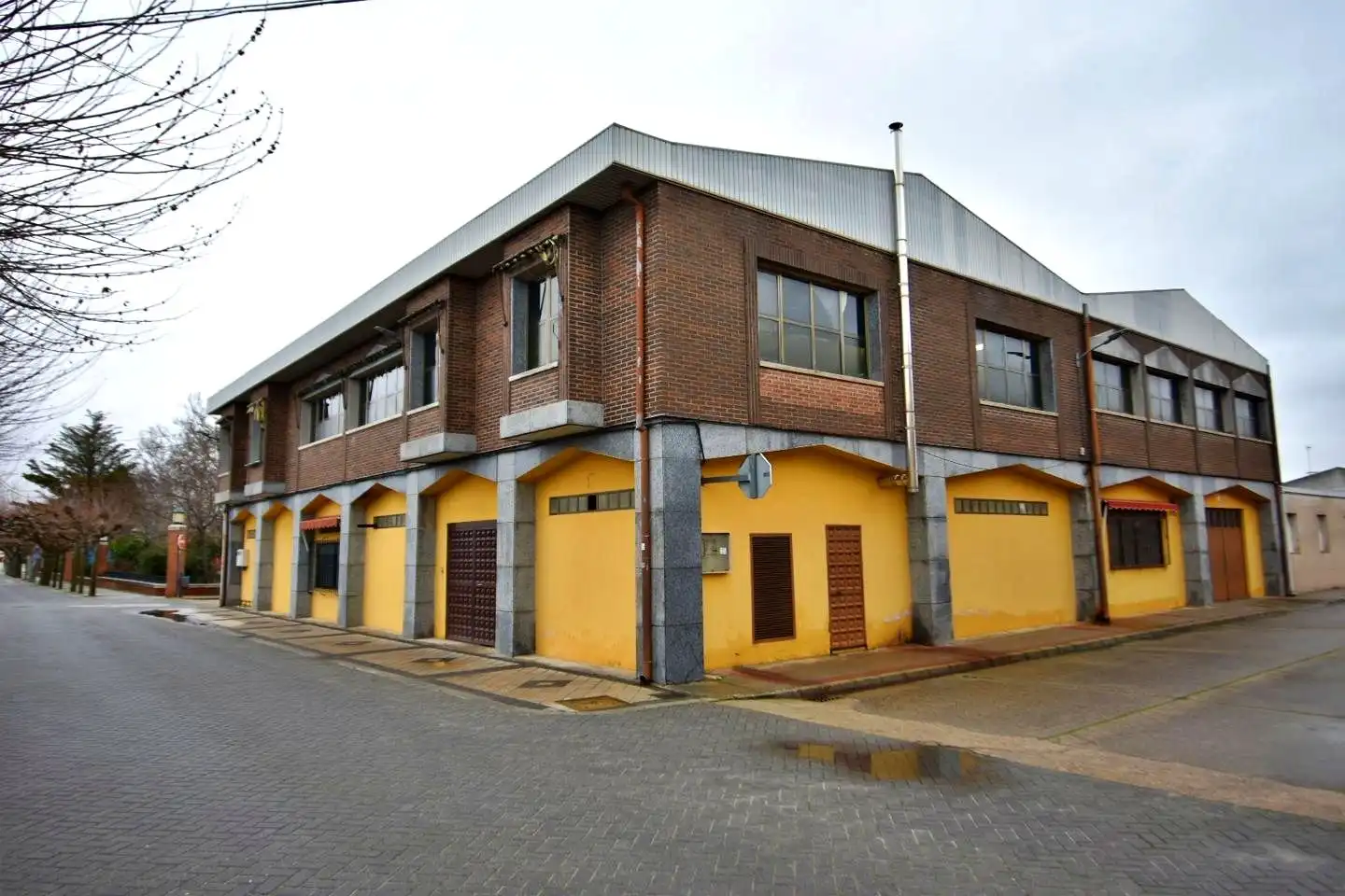 Local comercial en venda a Rosaleda, imagen 2
