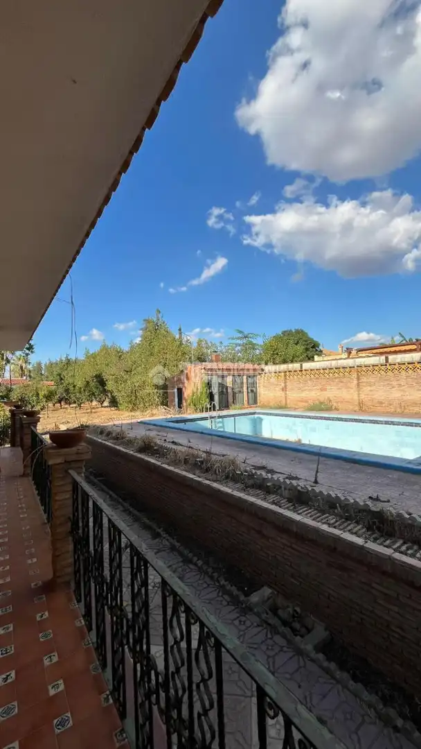 Piscina de Casa o xalet en venda en Mairena del Alcor amb Aire condicionat