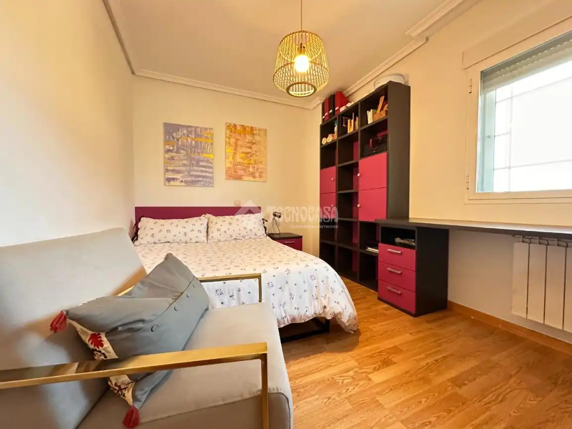 Bedroom of Detached homes for sale in Torres de la Alameda