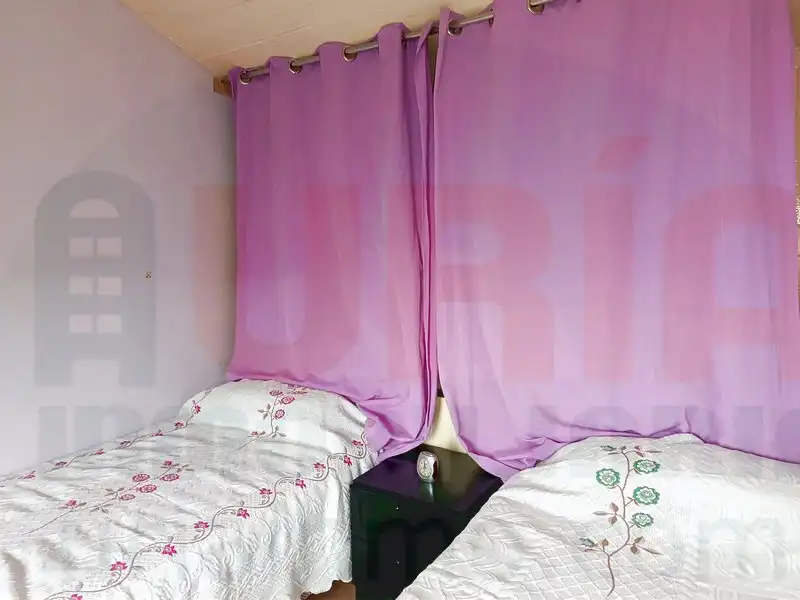 Habitación de Finca rústica en venta en Riosa con Calefacción y Amueblado