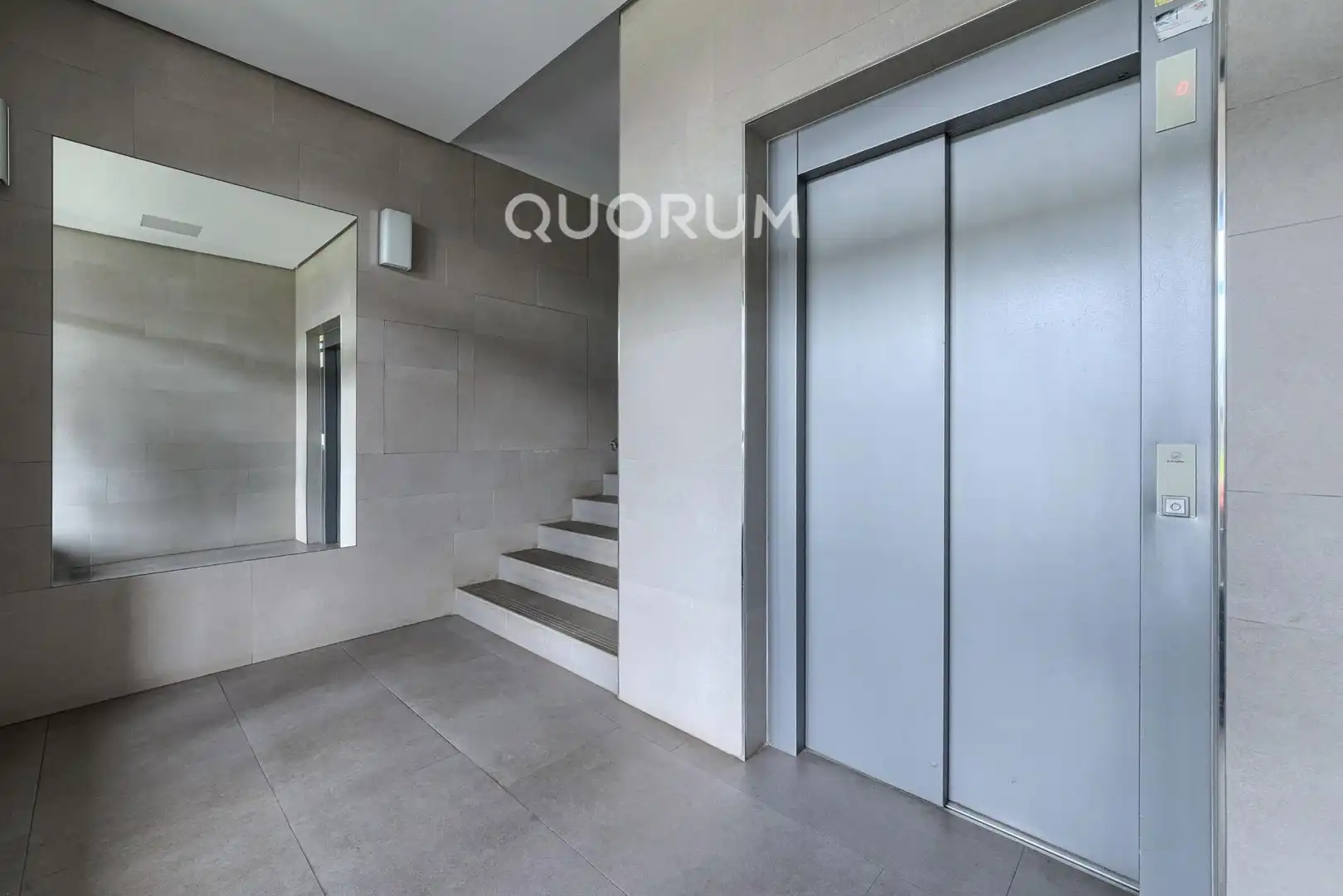 Piso en venta en Arrigorriaga con Calefacción, Terraza y Trastero