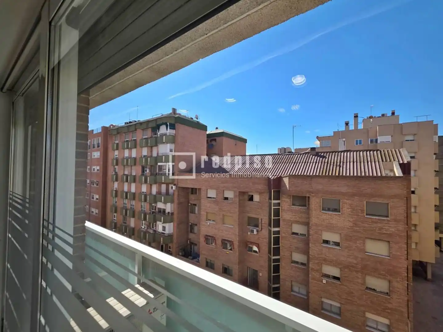 Oficina de alquiler en San Antón