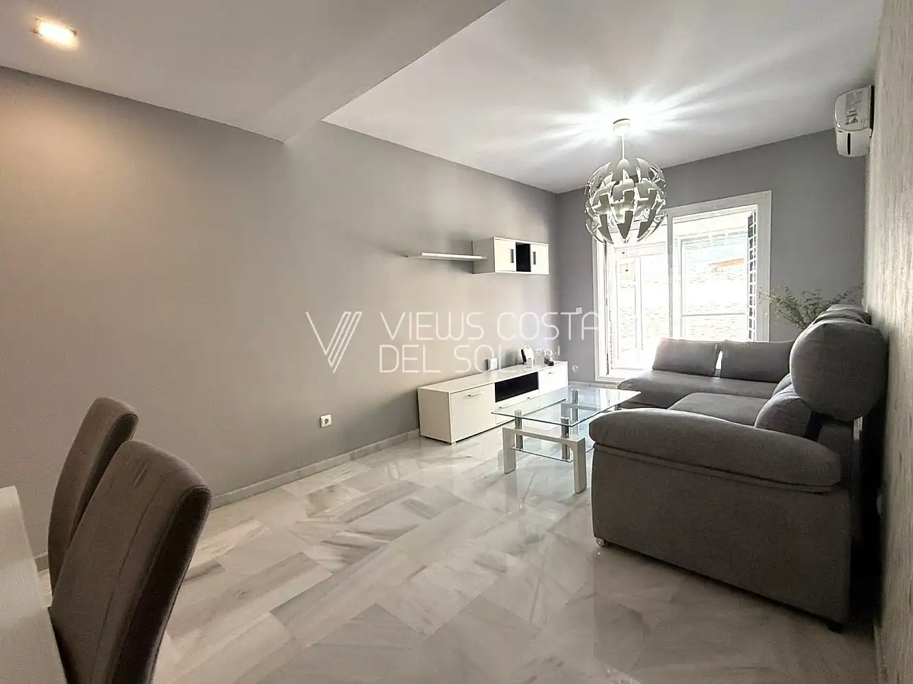 Sala d'estar de Apartament en venda en Vélez-Málaga amb Aire condicionat, Calefacció i Jardí privat