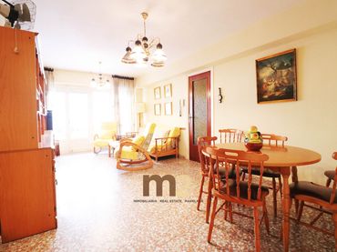 Apartamento con balcón en venta en Carrer Miguel Hernández