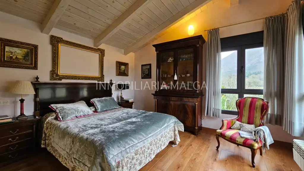 Habitación de Casa o chalet en venta en Colunga con Calefacción, Jardín privado y Parquet