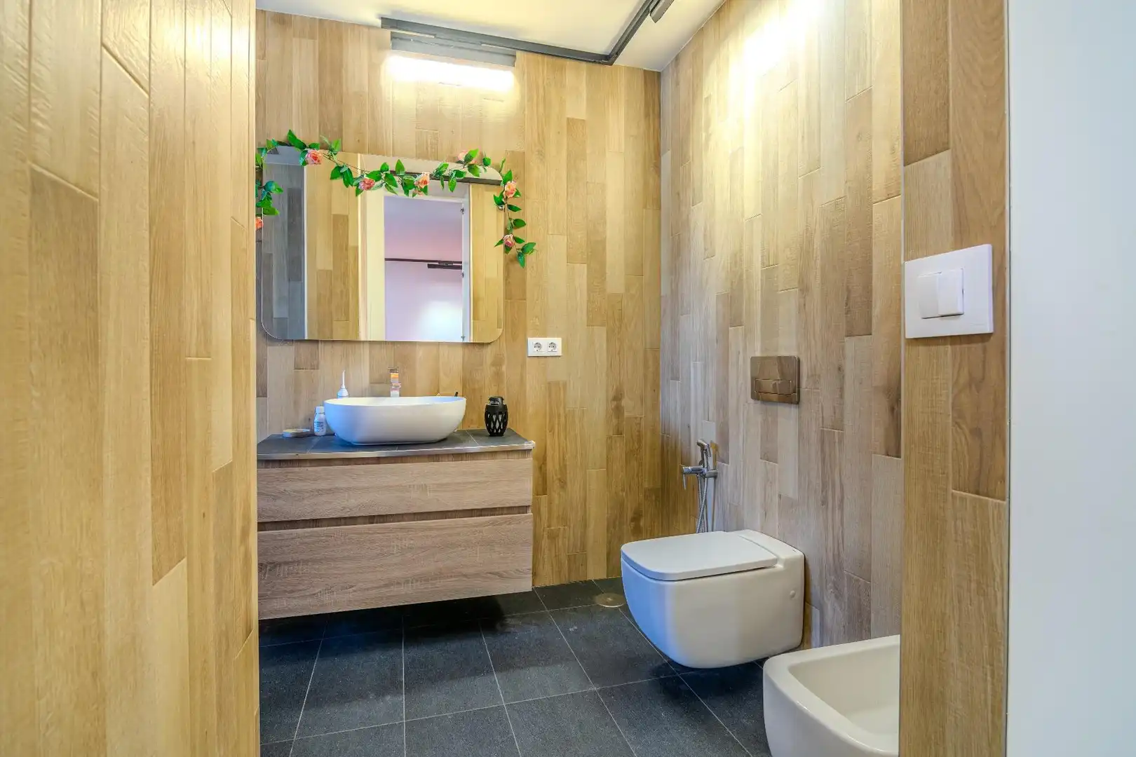 Bathroom of Flat for sale in Reinosa  with Heating, Furnished and Balcony