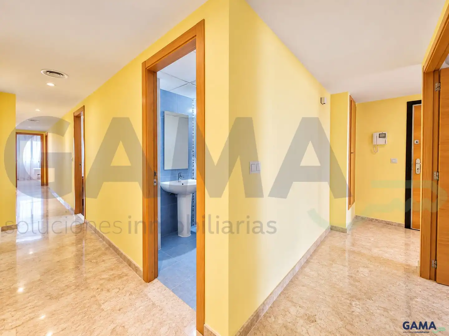 Piso de alquiler en Carcaixent, Valencia
