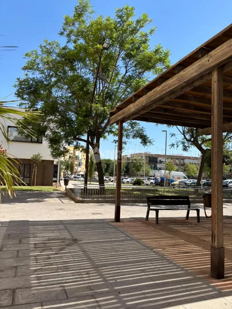 Außenansicht von Wohnung zum Verkauf in Alcalá de Guadaira mit Klimaanlage