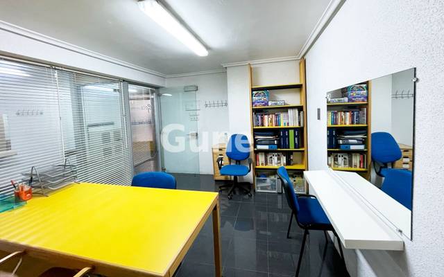 Local comercial en Venta en San Inazio en Beasain