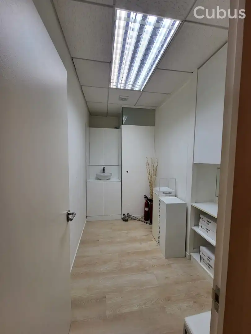 Business premises for sale in Olot, imagen 6