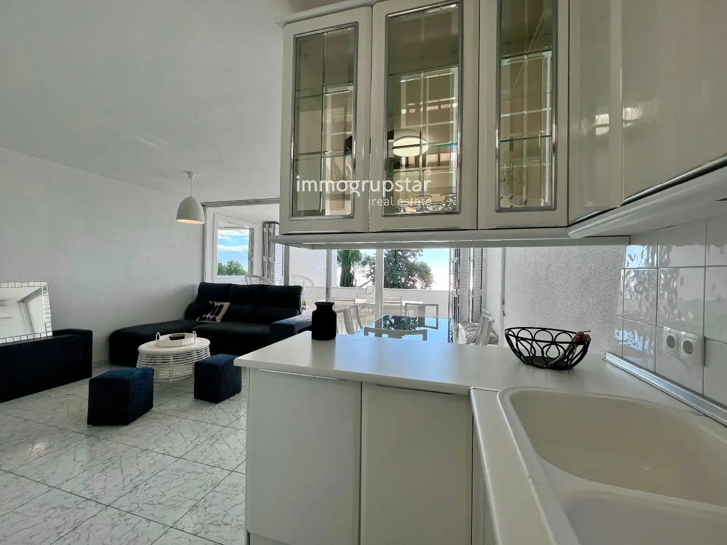 Apartament en venda a Cavall Bernat, Los Pinos - Politur
