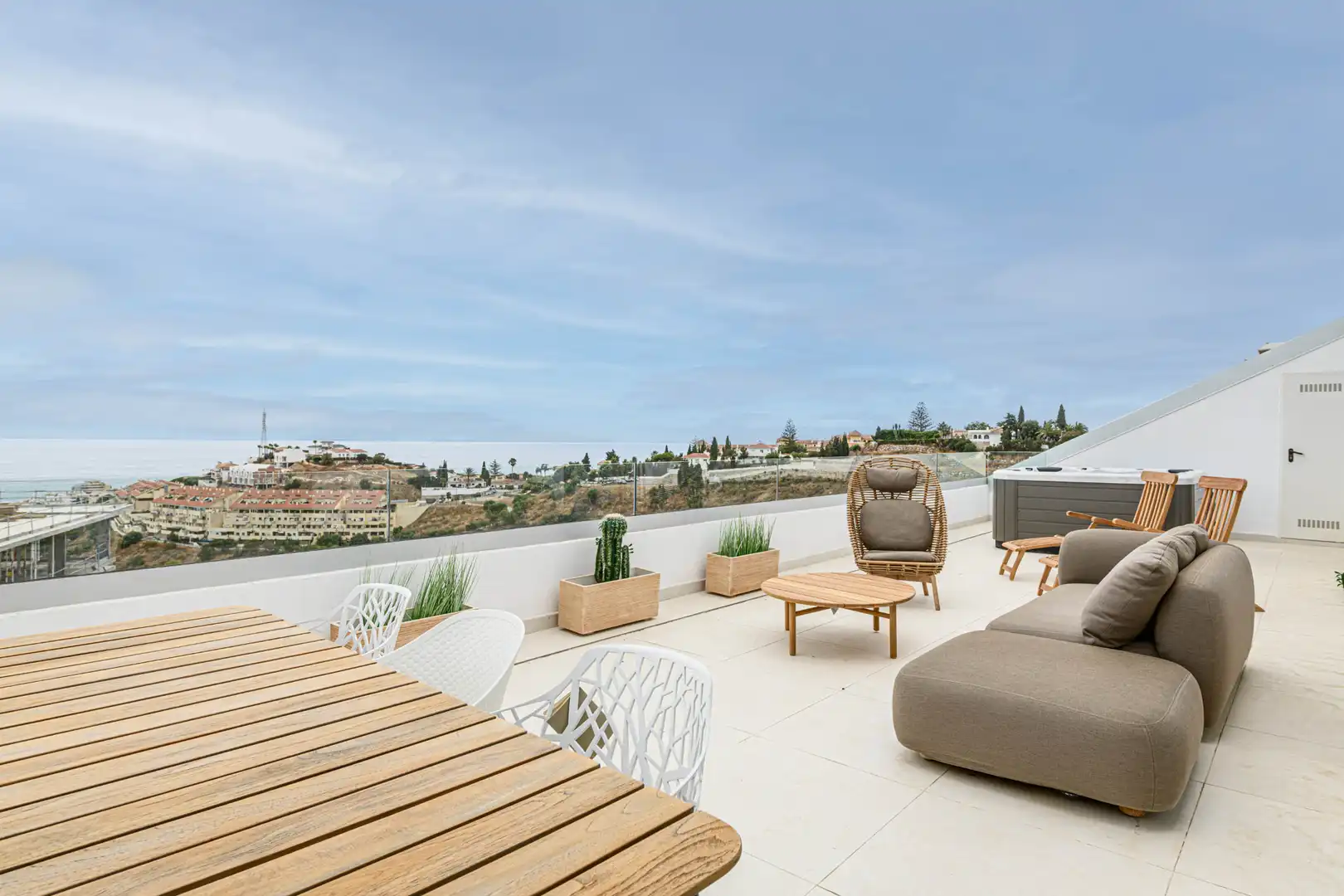 New build Penthouse with terrace for sale in La Capellanía - El Higuerón