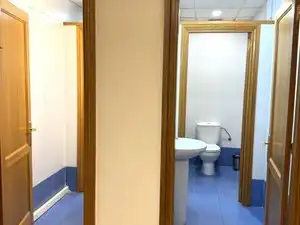 Badezimmer von Büro zur Miete in Las Palmas de Gran Canaria mit Möbliert
