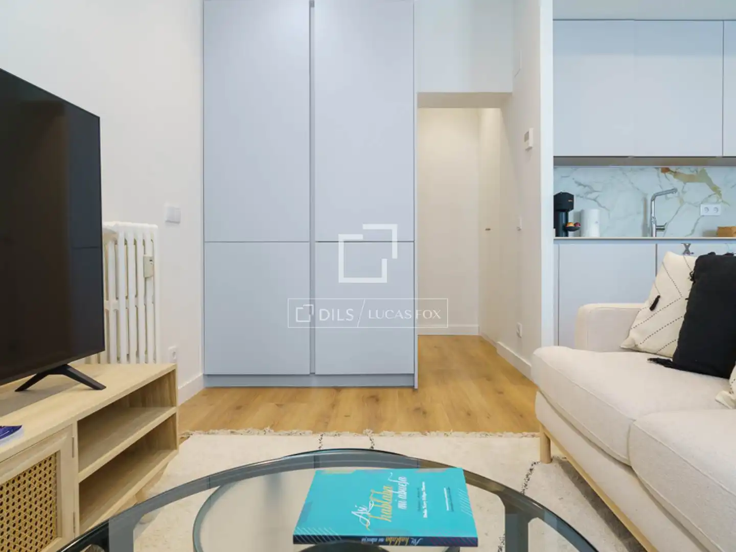 Bedroom of Flat for rent in Carretera de Cádiz