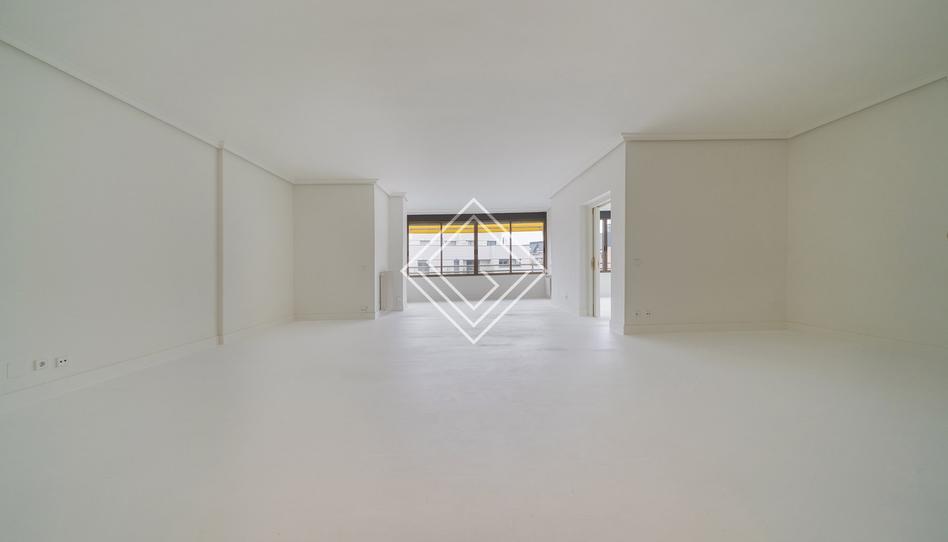 Photo 1 of Flat to rent in Peñagrande, Madrid