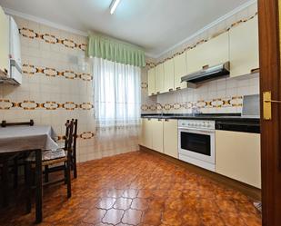 Kitchen of Flat for sale in Vitoria - Gasteiz  with Heating, Parquet flooring and Storage room