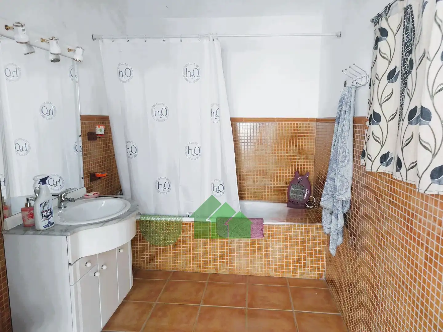 Baño de Casa o chalet de alquiler en Valdelacalzada con Aire acondicionado, Trastero y Piscina