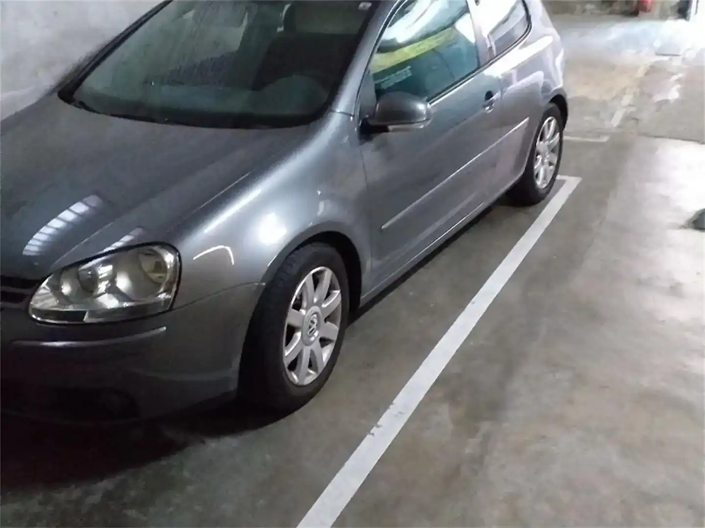 Aparcament de Garatge de lloguer en Badalona