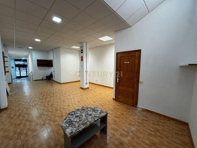 Local comercial en Alquiler en La Laguna