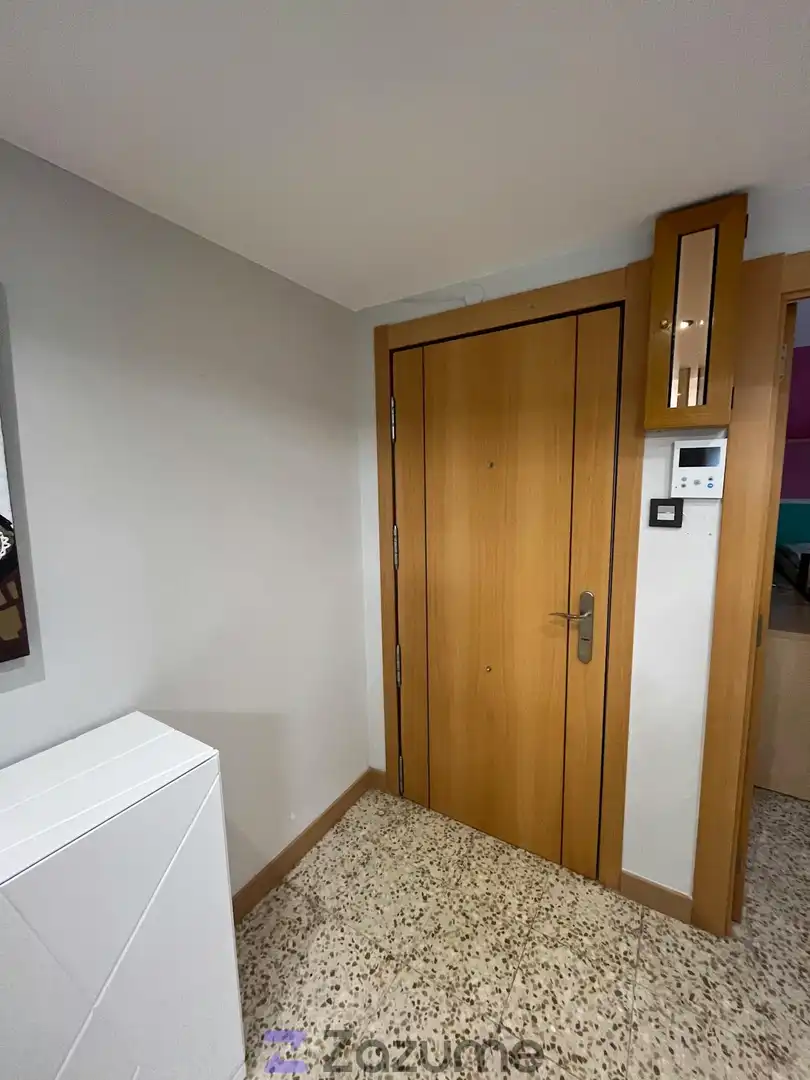 Wohnung zur Miete in Zaragoza mit Klimaanlage, Heizung und Möbliert