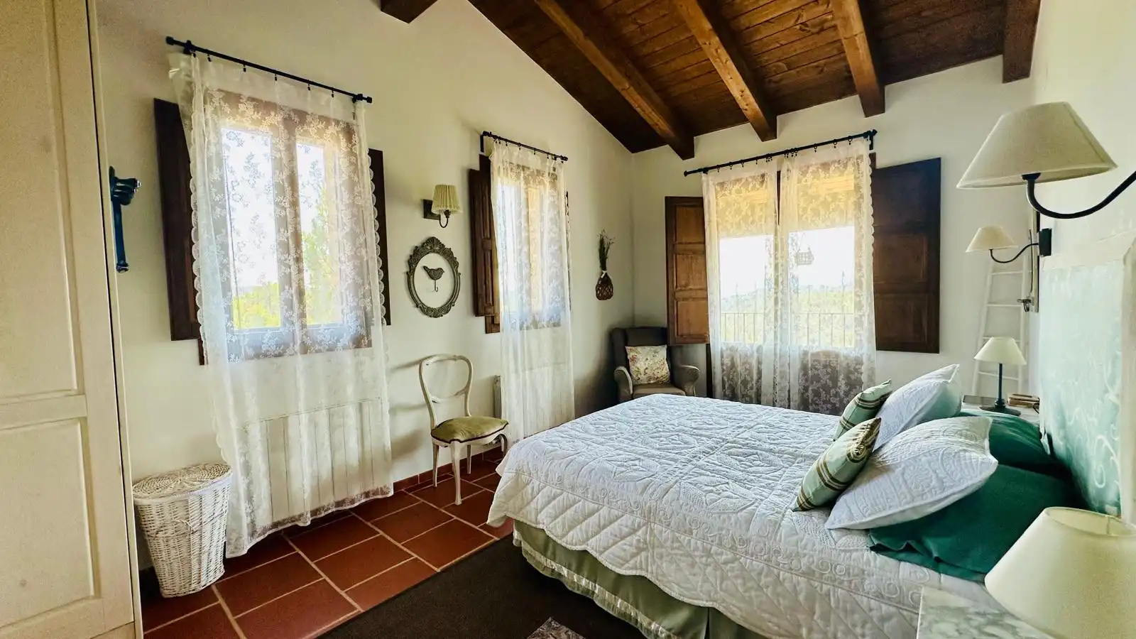 Habitación de Terreno en venta en Monroyo