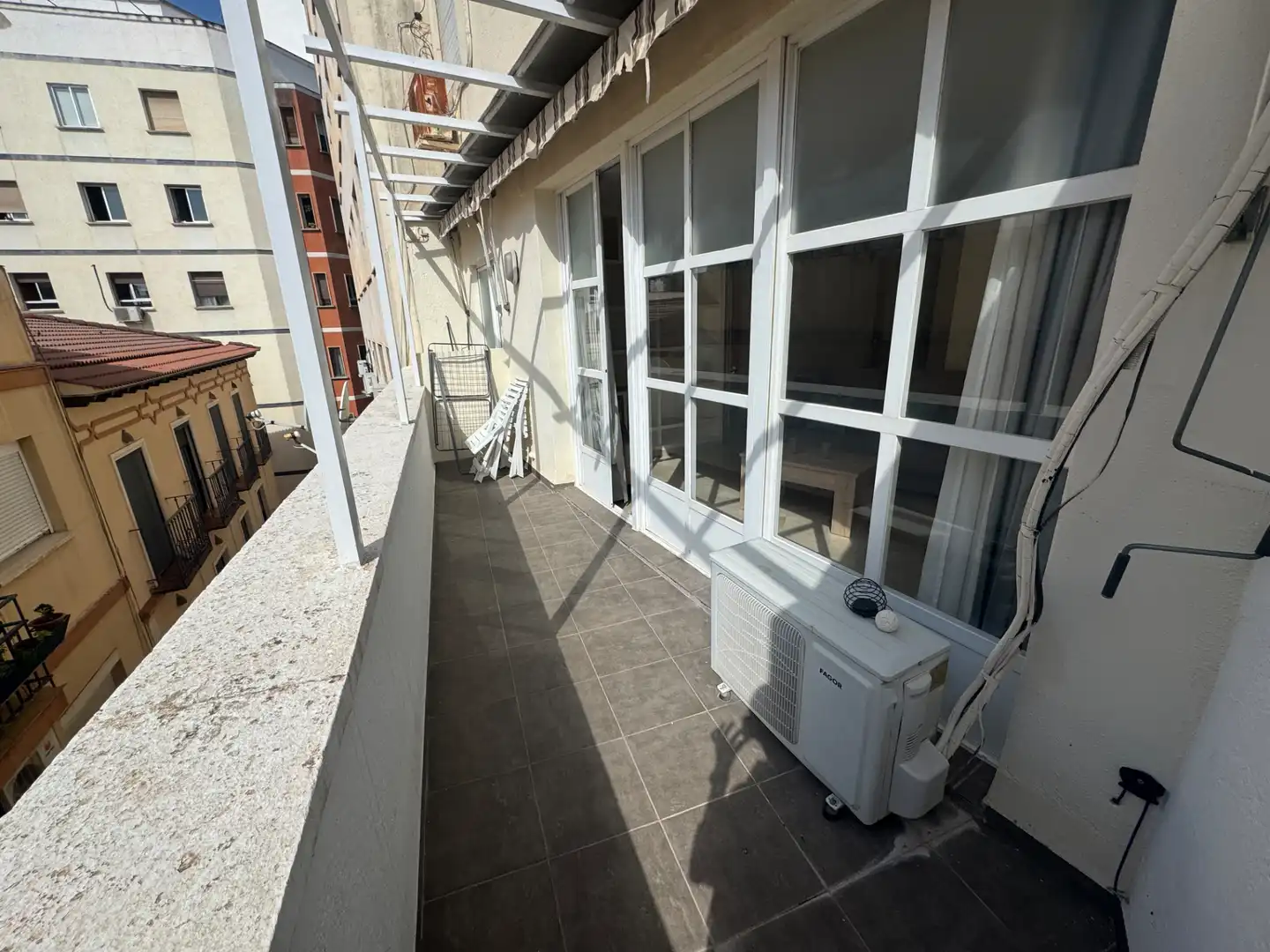 Balcony of Flat for rent in Jaén  with Air Conditioner, Heating and Terrace