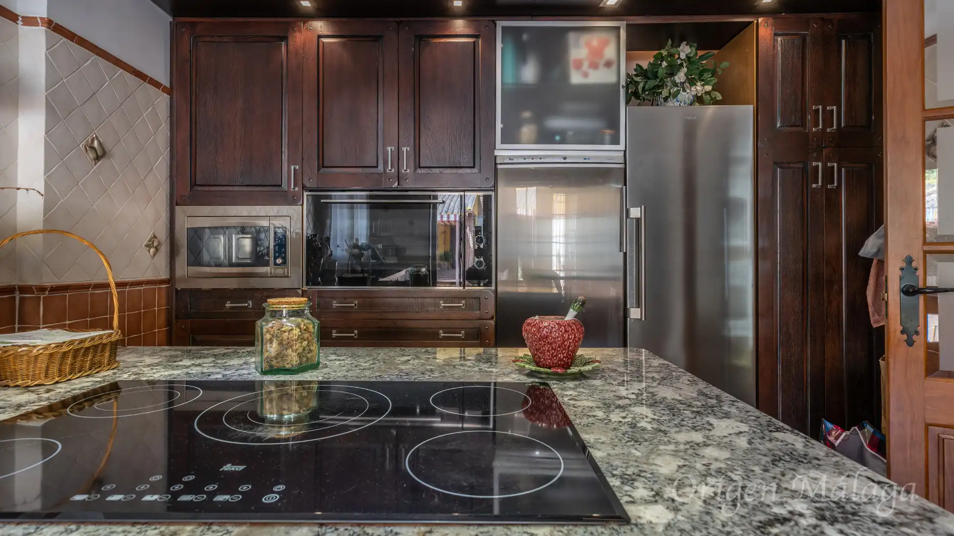Cocina de Casa o chalet en venta en Alhaurín de la Torre con Aire acondicionado, Calefacción y Jardín privado