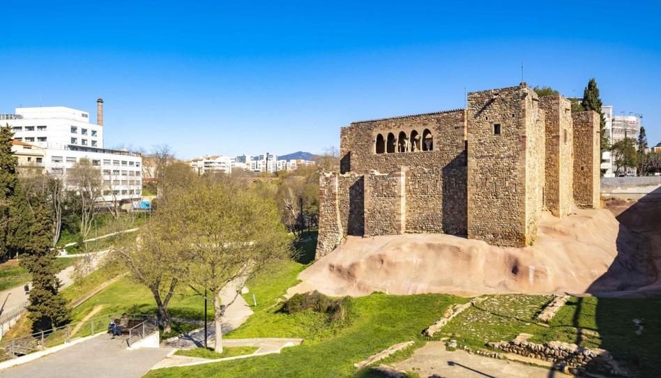 Foto 1 de Piso en venta en Vallparadís - Antic Poble de Sant Pere, Barcelona