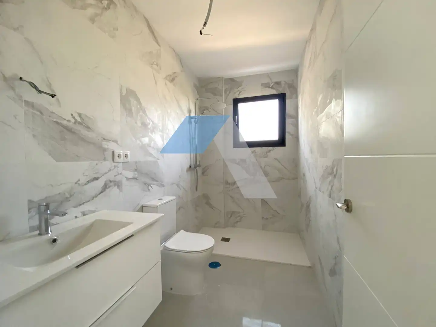 Bathroom of Houses for sale in San Vicente del Raspeig / Sant Vicent del Raspeig  with Private garden, Terrace and Swimming Pool